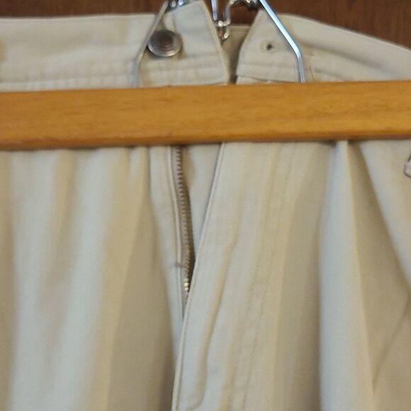 St John's Bay Men's Tan Pants Size 36 X 30 - Picture 4 of 7